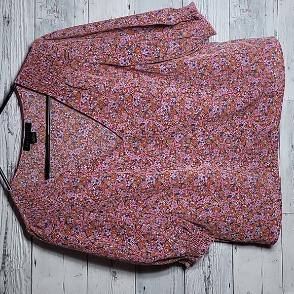 Sanctuary Tops - Sanctuary Floral Button Down Shirt Size Medium